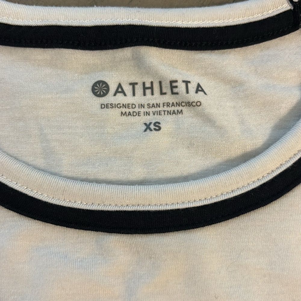 Athleta Tee - Picture 2 of 4